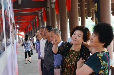 恩施市举办党建成果展纪念建党96周年