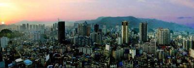 利川大力支持多层次资本市场建设