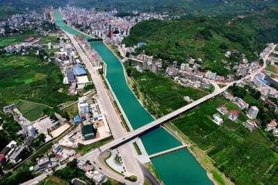 刘建平到宣恩县调研重点工业企业