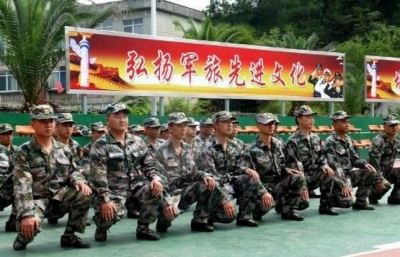 建始组织民兵应急分队开展防汛救灾拉动演练 