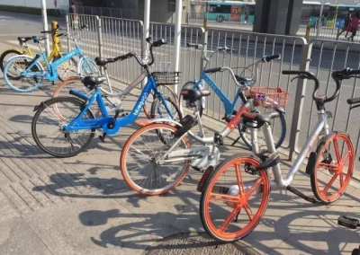 很多外国人来了中国后就不想走了！听了这些理由，我服…