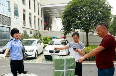 建始警方强化应急物资储备为汛期保驾护航