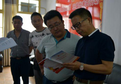 恩施州人大常委会视察利川“五级代表在行动”推进情况 