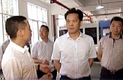 李建明到巴东调研时强调：夯实基层基础筑牢文化根基 为决胜全面小康而努力奋斗