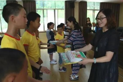 原来 关爱留守儿童 还可以这样做......
