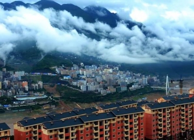巴东专题研究三峡后续项目建设和黄迁工作