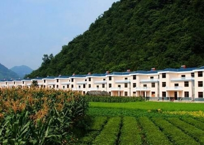 汨罗市考察组到鹤峰县考察新农村建设及农村环境治理整治工作