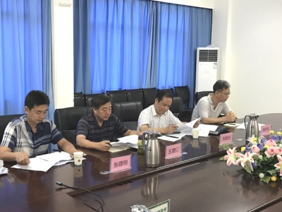 湖北省质监局对恩施州质监系统开展行政执法突出问题专项治理工作进行督查