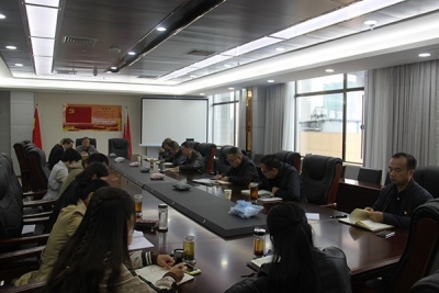 学习贯彻十九大精神 迎接新时代 争做新贡献
