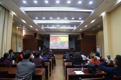 十九大报告在恩施州商务局干部群众中引起强烈反响