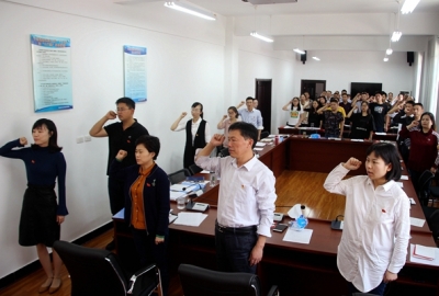 州机关事务管理局支部开展10月“主题党日”活动