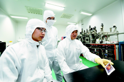 中国梦更是青年一代的--湖北青年知识分子热议使命担当