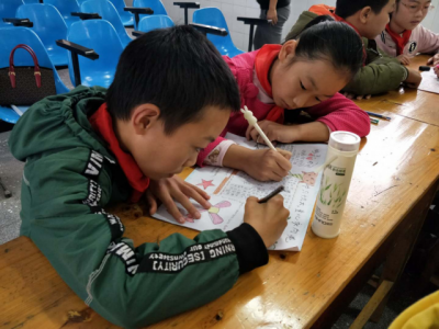宣恩 | 学习十九大 童心永向党