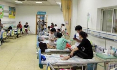 食药监总局:对重大突发事件最迟5小时内发布权威信息
