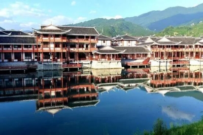 省文化厅副厅长李耀华到龙凤镇调研基层文化工作