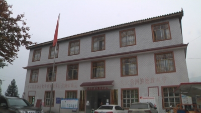 恩施市武装部送十九大精神进农村