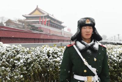 给你一打帅哥！你对他们的爱将始于颜值、醉于才华、忠于人品