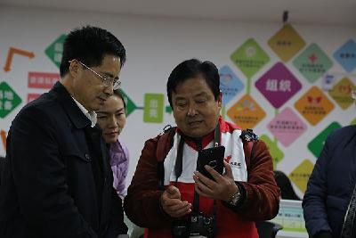宋悦明到恩施市机场路社区调研博爱家园项目建设情况