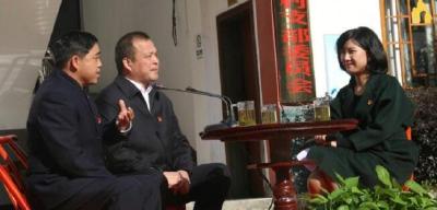 “愚公书记”与“能人书记”传递十九大好声音