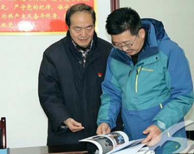 ​建始红岩寺镇申报省级“示范党支部”获考评组肯定