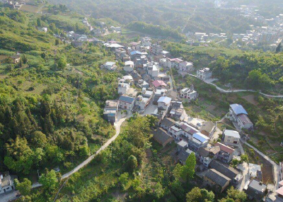 魅力新长梁——撤乡设镇看建始长梁振兴之路