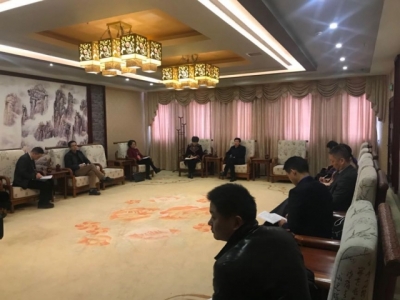 恩施州领导与恩施州总工会新班子集体座谈