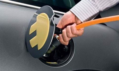 两办发布公务用车新规：党政机关带头使用新能源汽车