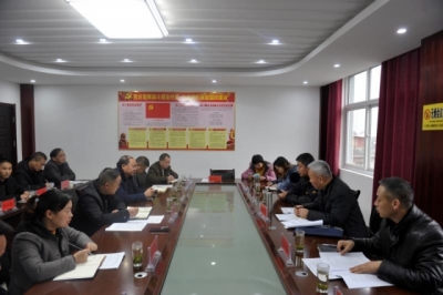 省脱贫攻坚领导小组赴恩施调研脱贫工作