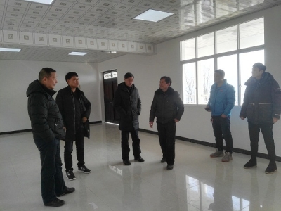 恩施州住房公积金管理中心慰问驻柏杨坪村扶贫工作队