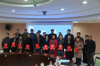 恩施州“汽车图书馆”巡展被表彰为全民阅读创新案例