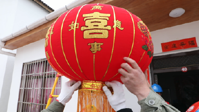 州领导邓正平到大坳村调研慰问