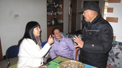 情系老同志 节前送祝福