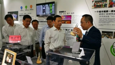 马国强在恩施州调研时强调 加快发展特色产业 坚决打好脱贫攻坚战