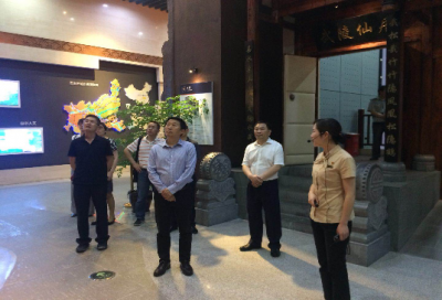 中科院控股有限公司副总经理张勇一行考察州高新区