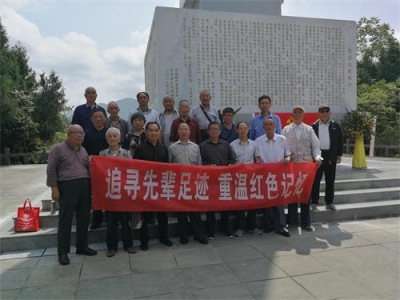 州农业局老干支部开展“重温红色记忆” 主题实践活动