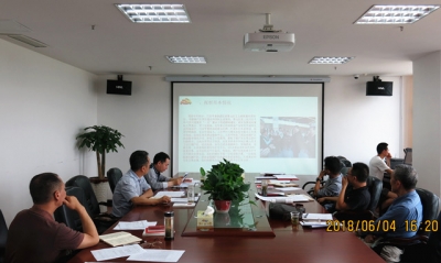 州移民局主题党日增强党员“四个意识”