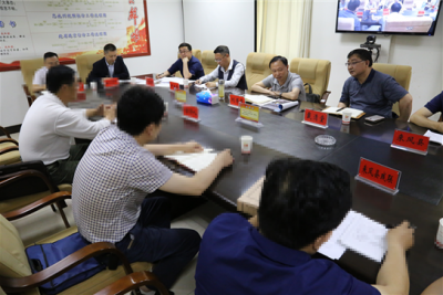 刘芳震到州信访局接访，约访信访群众，督办信访积案