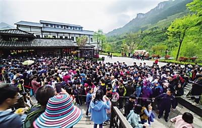 全域旅游助恩施名片越来越响亮