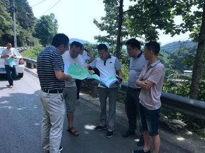 鹤峰绕城公路改建工程容美镇至腊树垭段征地拆迁工作有序推进