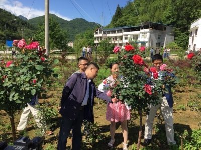 脱贫攻坚“尖刀班”观摩会上“秀亮点” 大木村百姓群众得实惠喜开颜 