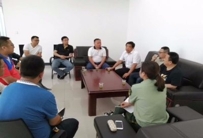  州高新区主动上门服务 现场解决企业生产难题