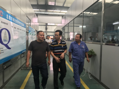 州人大副主任邓正平一行视察州高新区