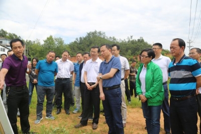 州长对即将建设的恩施民族体育运动中心有什么要求