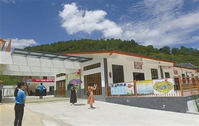 长江云 | 恩施：以红色旅游带动乡村振兴 店子坪村的一红一绿