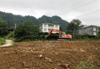 文化广场施工忙