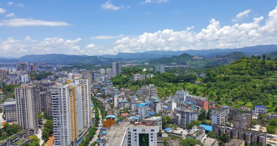 视频 | 刘芳震暗访恩施州政务服务中心后要求 优化营商环境 打造发展新优势 
