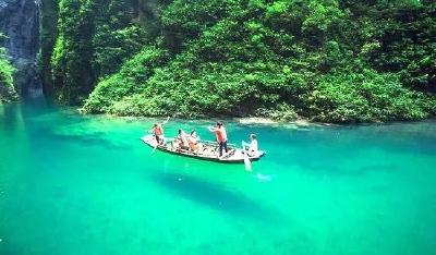 现在别去屏山旅游，挤不动不说，景区压根儿就没有开放