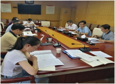 陈学明主持召开会议讨论修改 《州传统村落和少数民族特色村寨保护与发展条例（草案）》