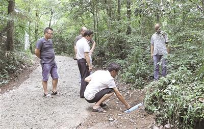 攻克坚中之坚 —— 记宣恩县卸甲坝村“尖刀班”