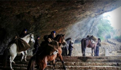 建始：发现一段完美三峡古盐道
